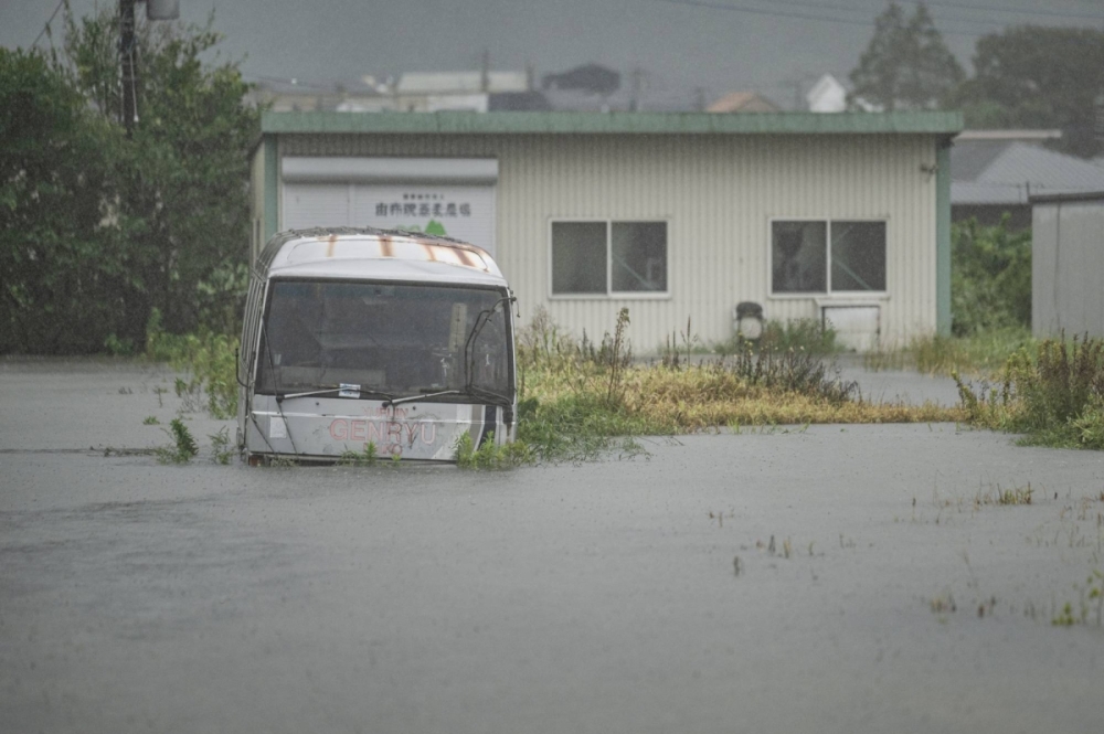 How climate change affects Japan's typhoons